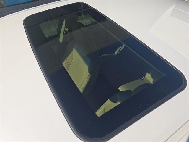 2017 Toyota Avalon Hybrid XLE Plus