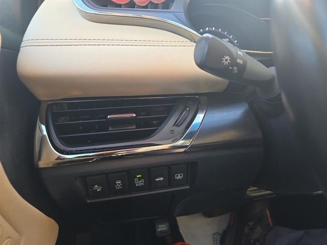 2017 Toyota Avalon Hybrid XLE Plus