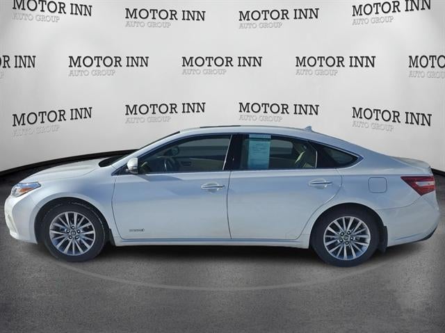 2017 Toyota Avalon Hybrid XLE Plus