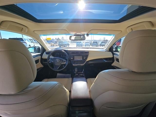 2017 Toyota Avalon Hybrid XLE Plus