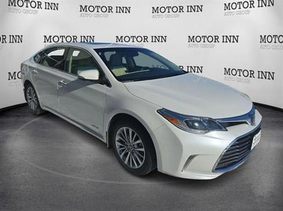 2017 Toyota Avalon Hybrid XLE Plus