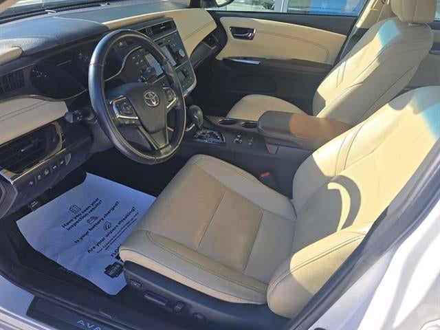 2017 Toyota Avalon Hybrid XLE Plus