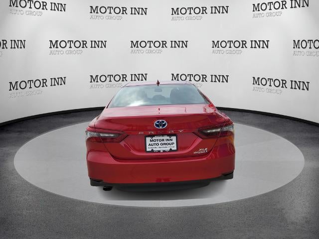 2023 Toyota Camry Hybrid XLE