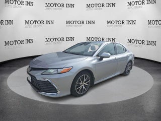 2022 Toyota Camry Hybrid XLE