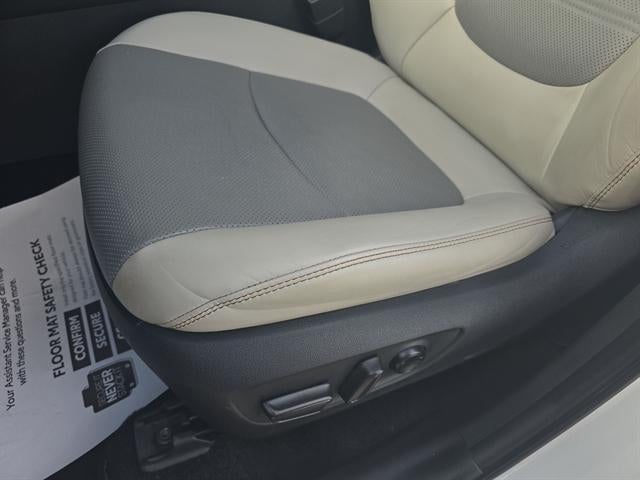 2022 Toyota RAV4 Hybrid Limited