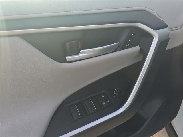 2022 Toyota RAV4 Hybrid Limited