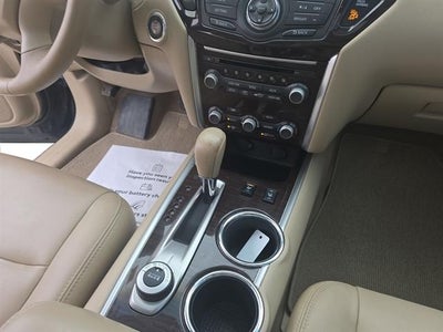 2013 Nissan Pathfinder SL