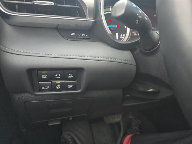 2022 Toyota Highlander Hybrid Platinum