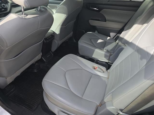 2021 Toyota Highlander Hybrid XLE