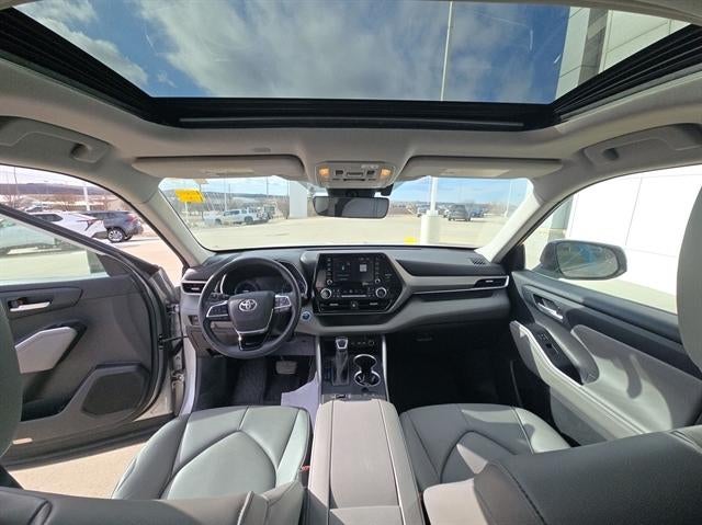 2021 Toyota Highlander Hybrid XLE