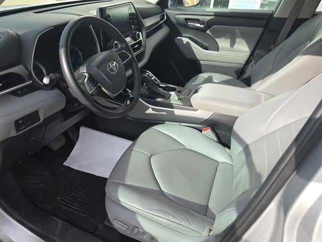 2021 Toyota Highlander Hybrid XLE