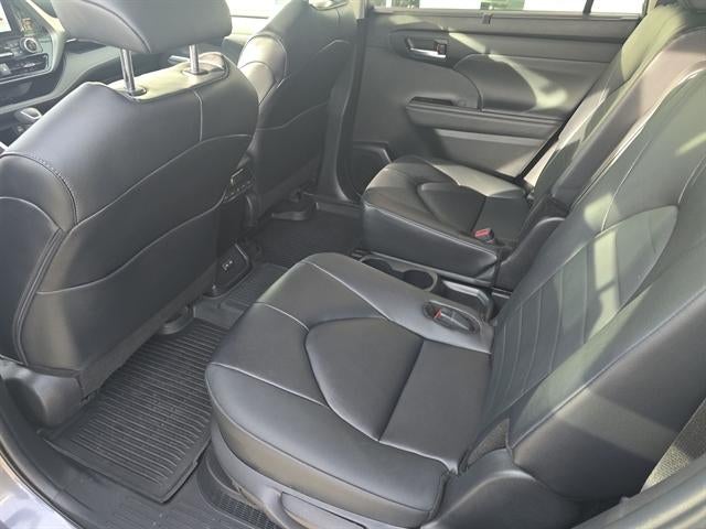 2024 Toyota Highlander Hybrid XLE