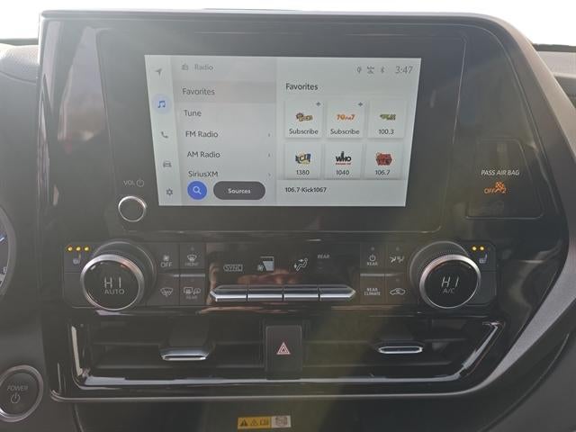 2024 Toyota Highlander Hybrid XLE