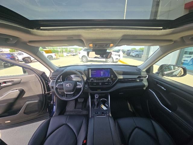 2023 Toyota Highlander Hybrid XLE