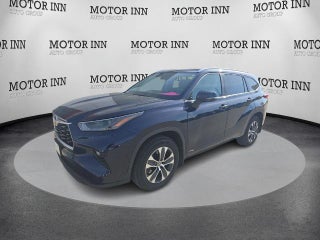 2023 Toyota Highlander Hybrid XLE