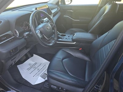 2023 Toyota Highlander L