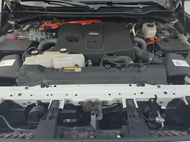 2024 Toyota Sequoia SR5