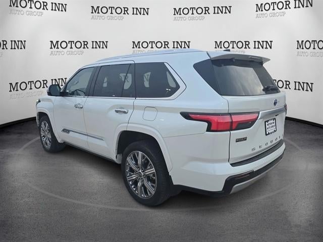 2024 Toyota Sequoia SR5