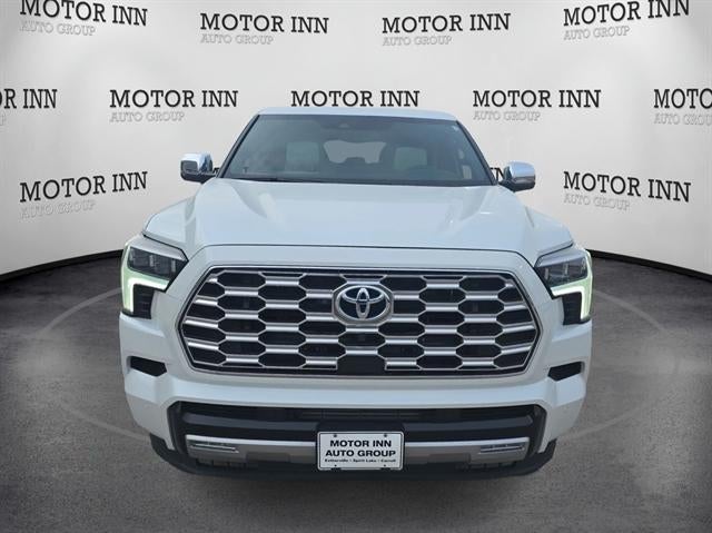 2024 Toyota Sequoia SR5