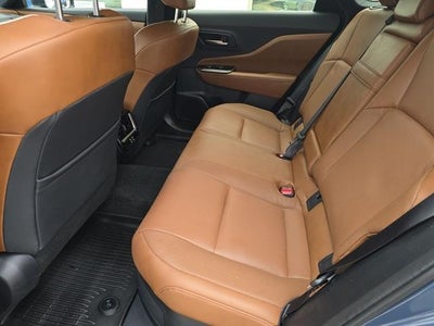 2025 Toyota Crown Signia XLE