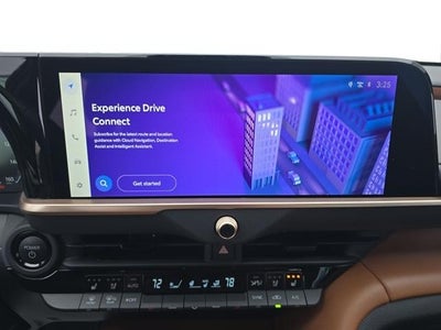 2025 Toyota Crown Signia XLE