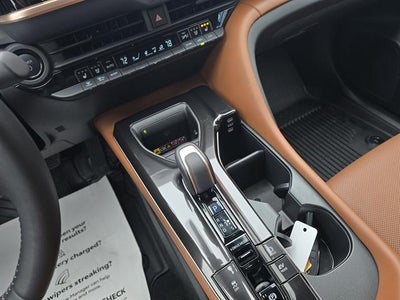2025 Toyota Crown Signia XLE