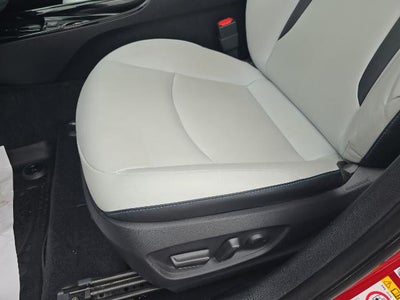 2019 Toyota Prius L Eco