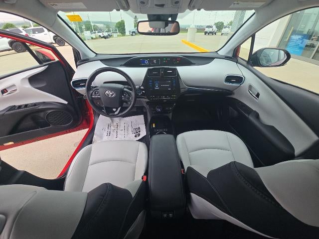 2019 Toyota Prius L Eco