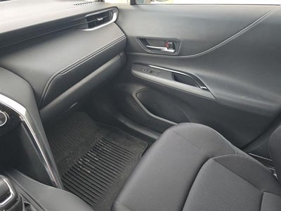 2023 Toyota Venza LE