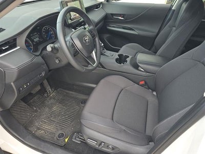 2023 Toyota Venza LE