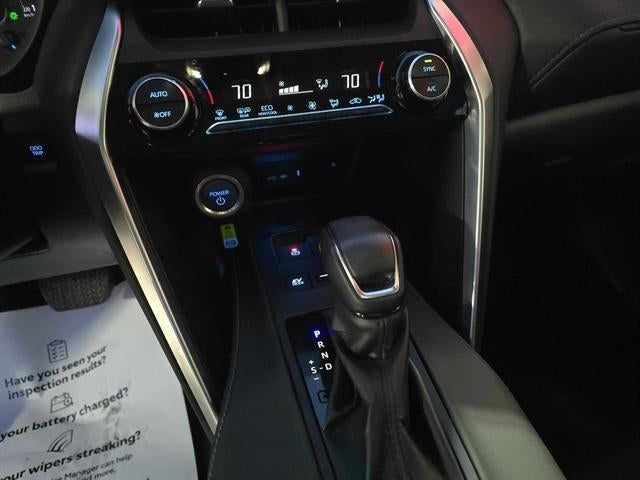 2022 Toyota Venza LE